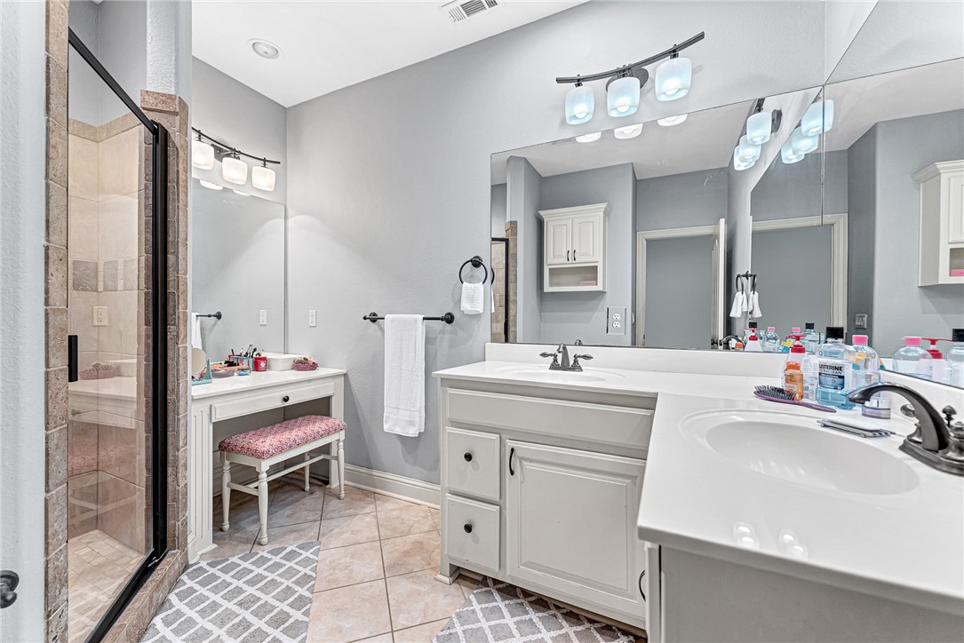 Shadow Valley Ph VI Rogers - Residential