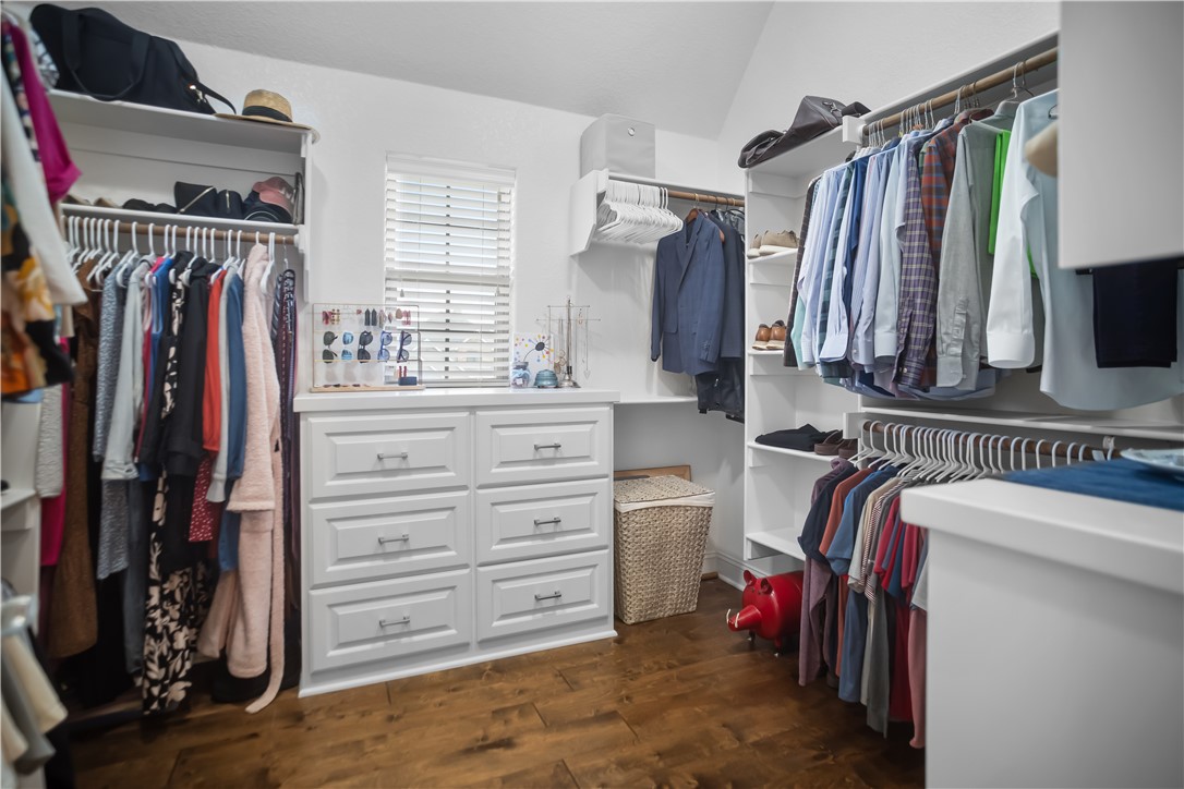 Grand Valley Estates - Residential