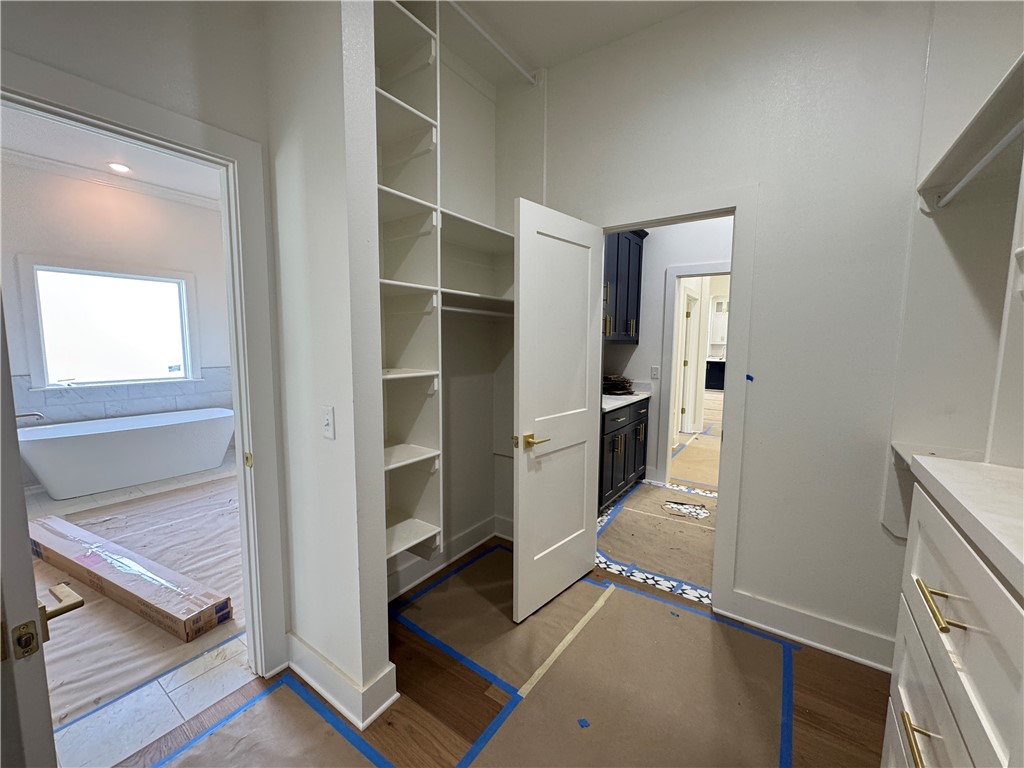 Crescent View Ph II - Residential
