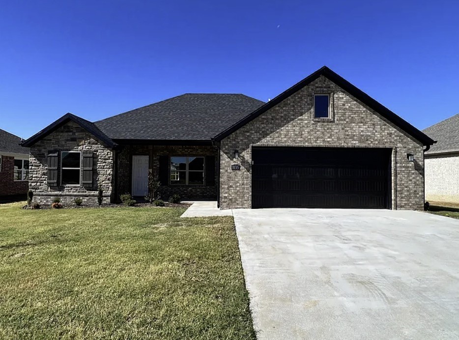 Hickory Meadows - Residential