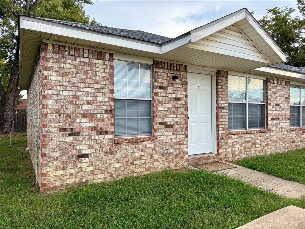 Mauck Blk Bentonville - Residential Lease