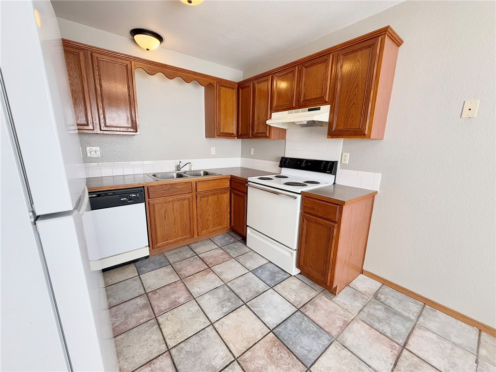 Mauck Blk Bentonville - Residential Lease