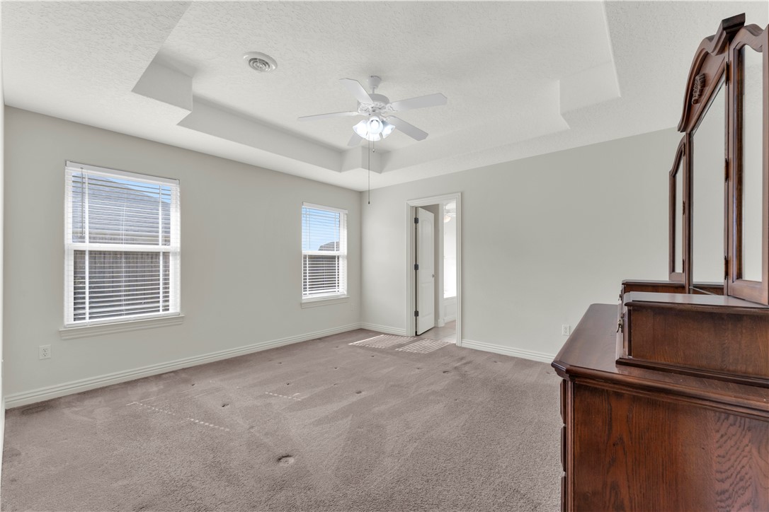 The Oaks-Gentry - Residential