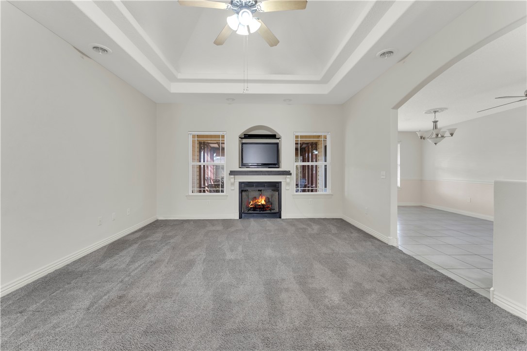 The Oaks-Gentry - Residential