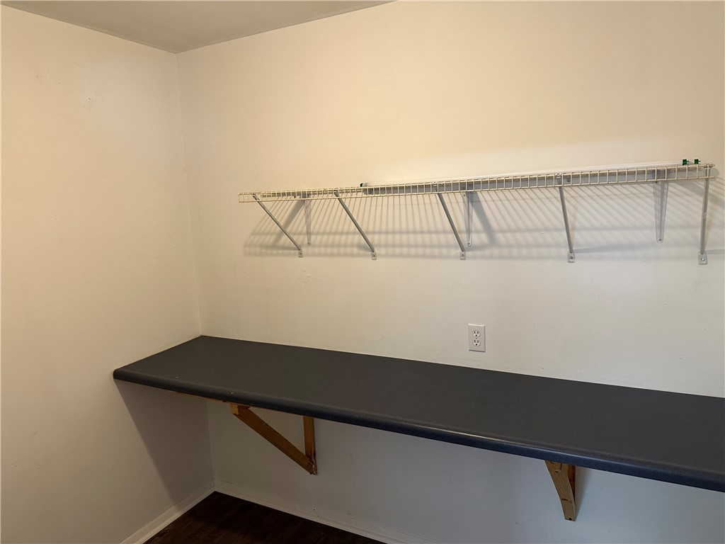 Lillie Shaddox Iii - Residential