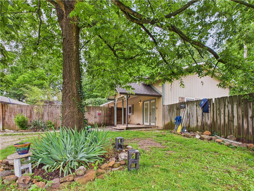 Great location just 5 minutes to the Community Center and right on Hwy 7 South. 2 bedroom 2 bath home with a 2 car detached garage, above ground pool, and fenced in yard. Throw in the oversized lot and you have a great combination!! New roof on the home and garage in April 2025, HVAC is 10 years old, pool is 22' X 4', and a jetted tub in the upstairs bathroom.
