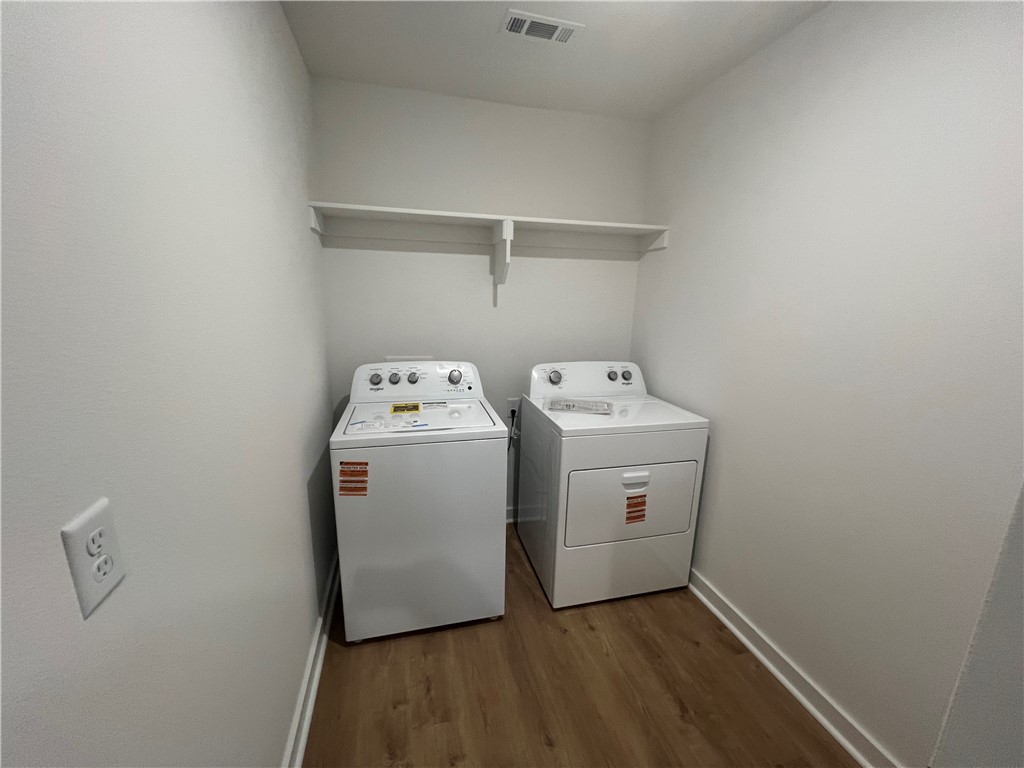 Whispering Oak - Residential Lease