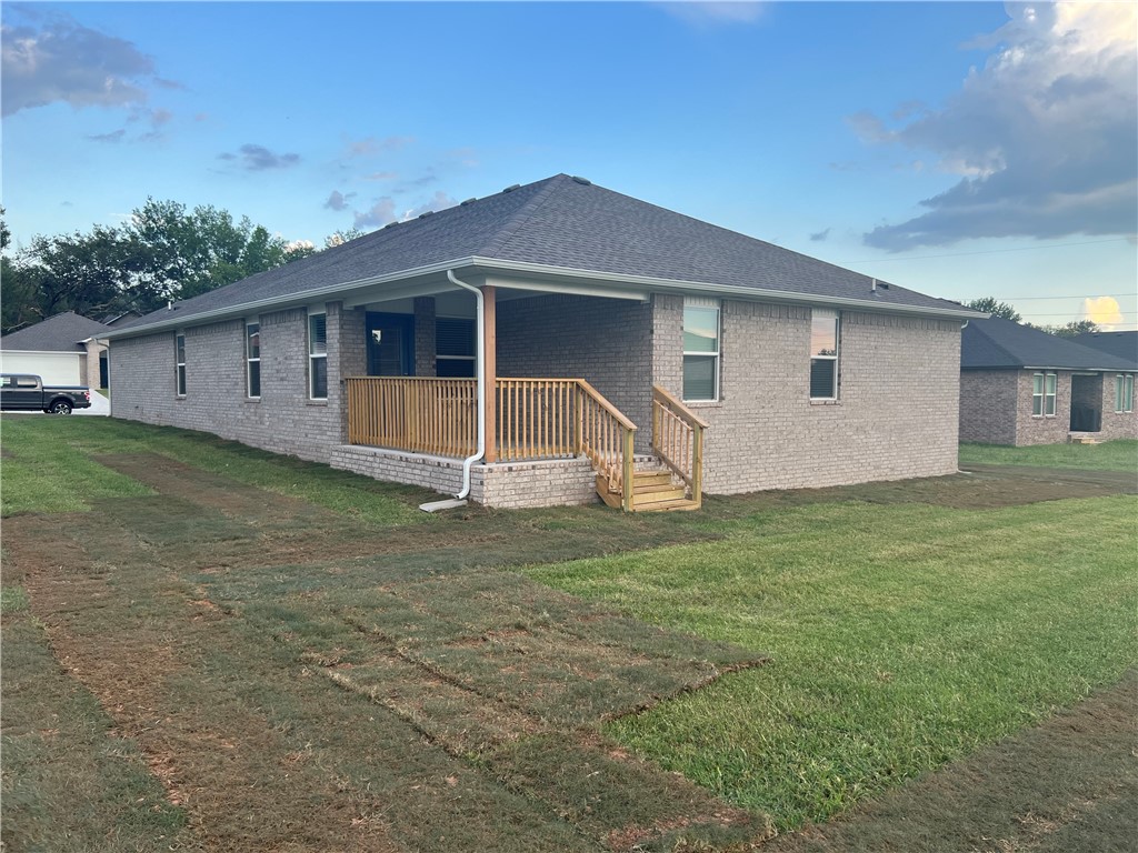 Whispering Oak - Residential Lease