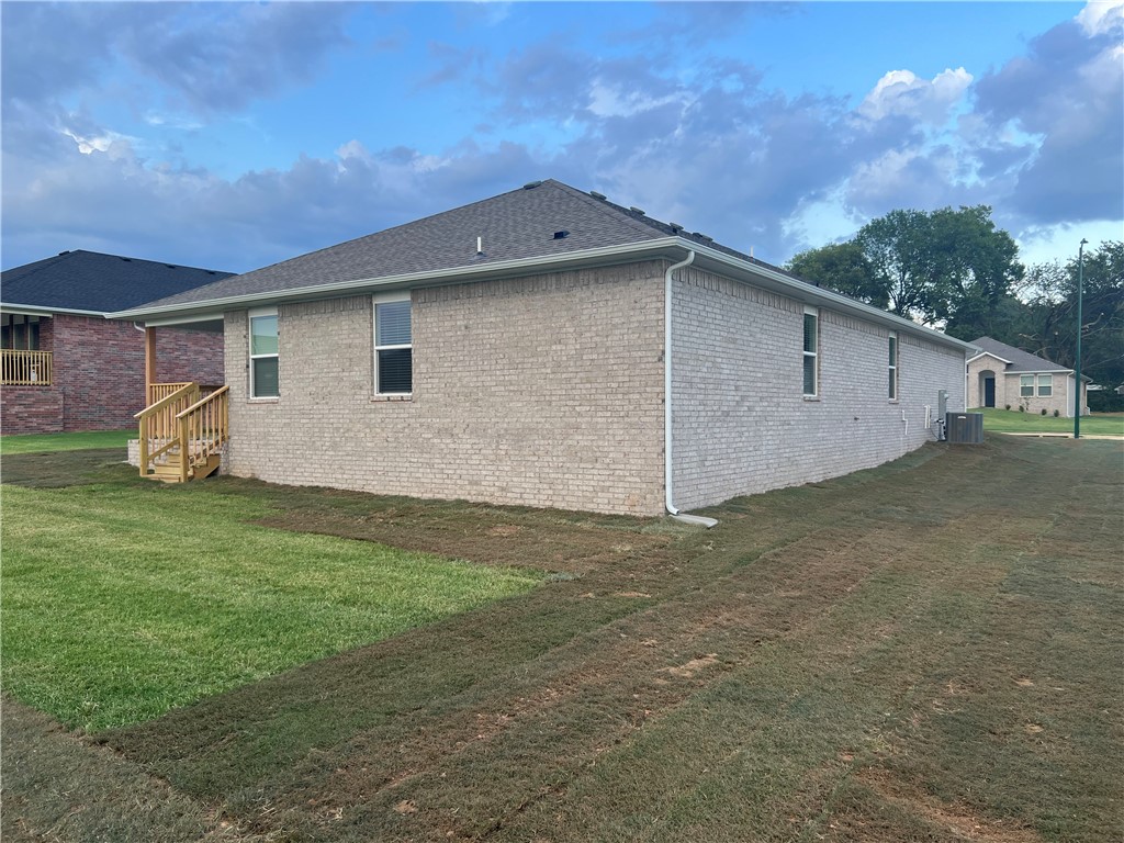 Whispering Oak - Residential Lease