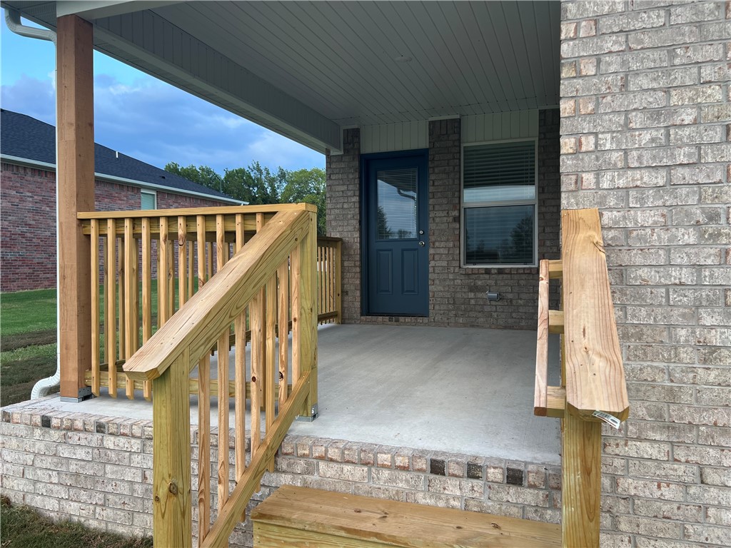 Whispering Oak - Residential Lease