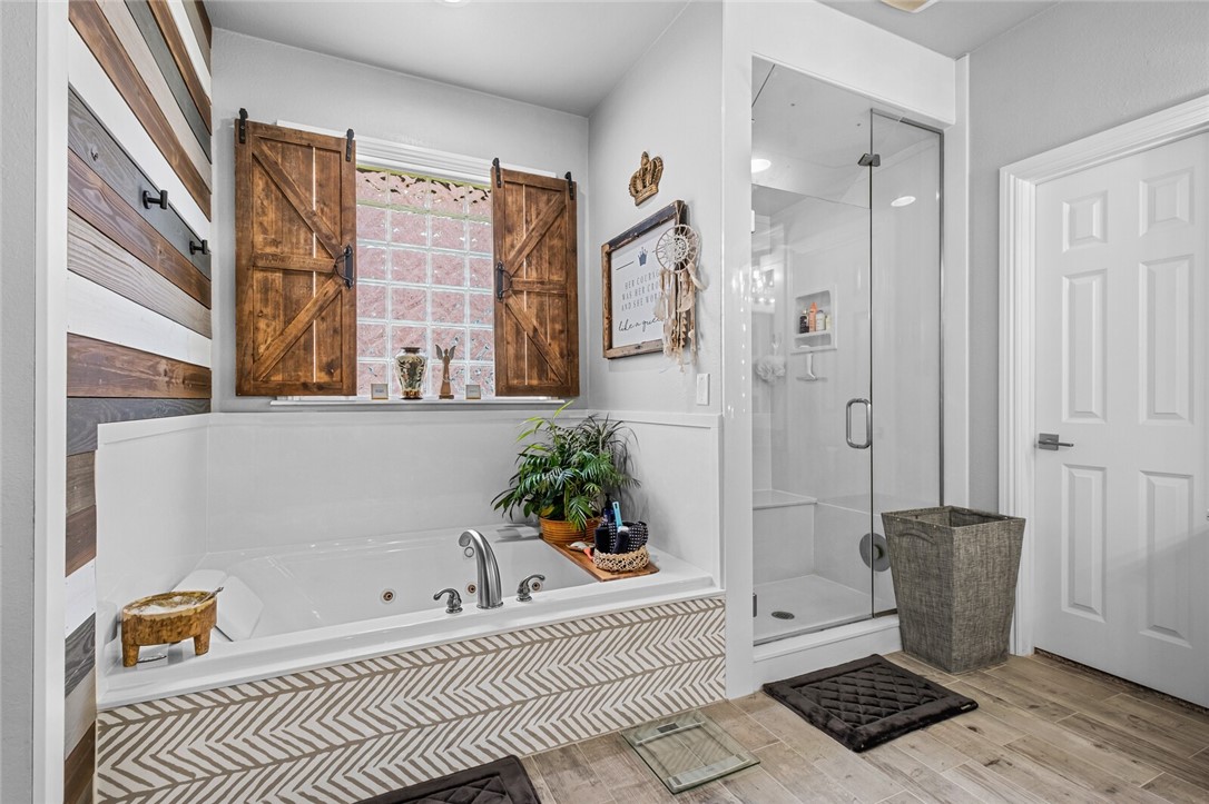 Highland Knolls Unit 2 Ph 2 Rogers - Residential