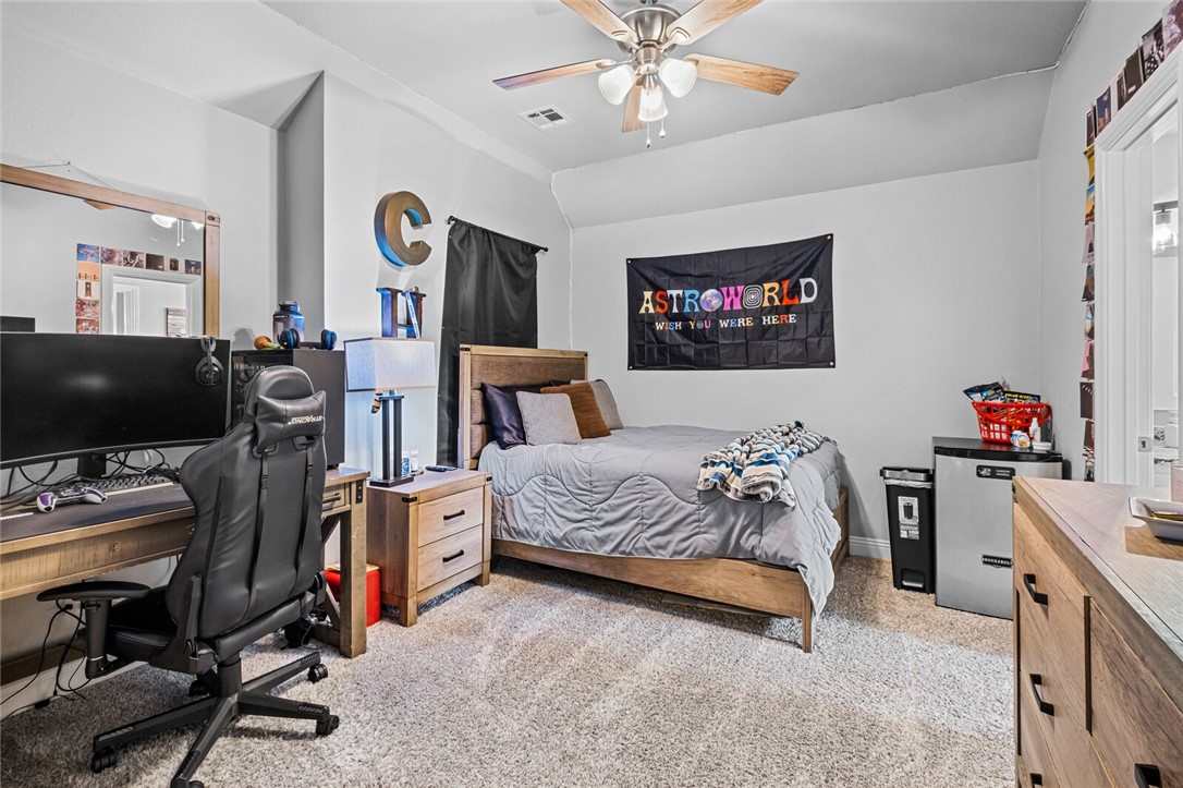 Highland Knolls Unit 2 Ph 2 Rogers - Residential
