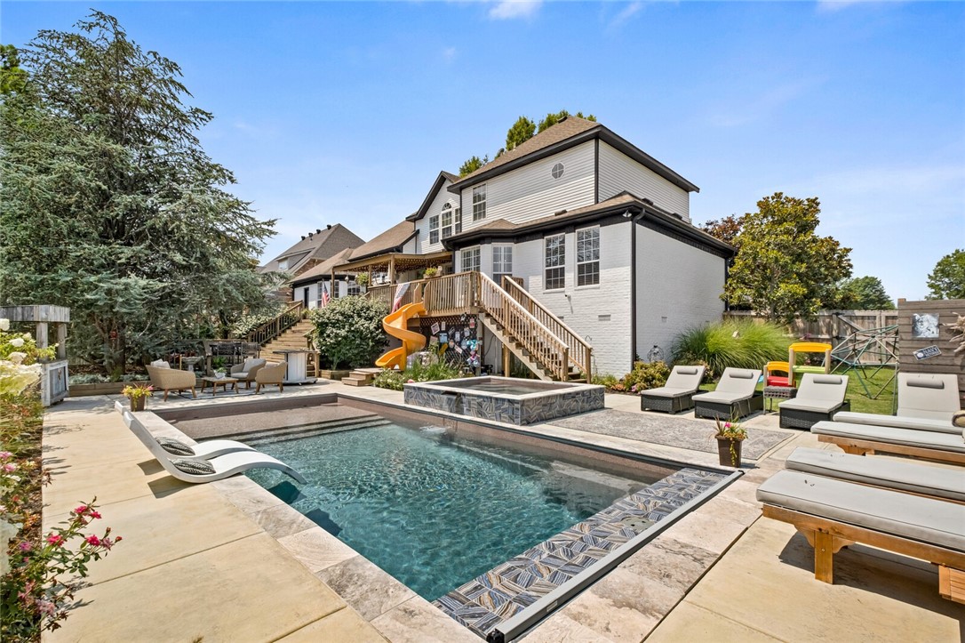 Highland Knolls Unit 2 Ph 2 Rogers - Residential