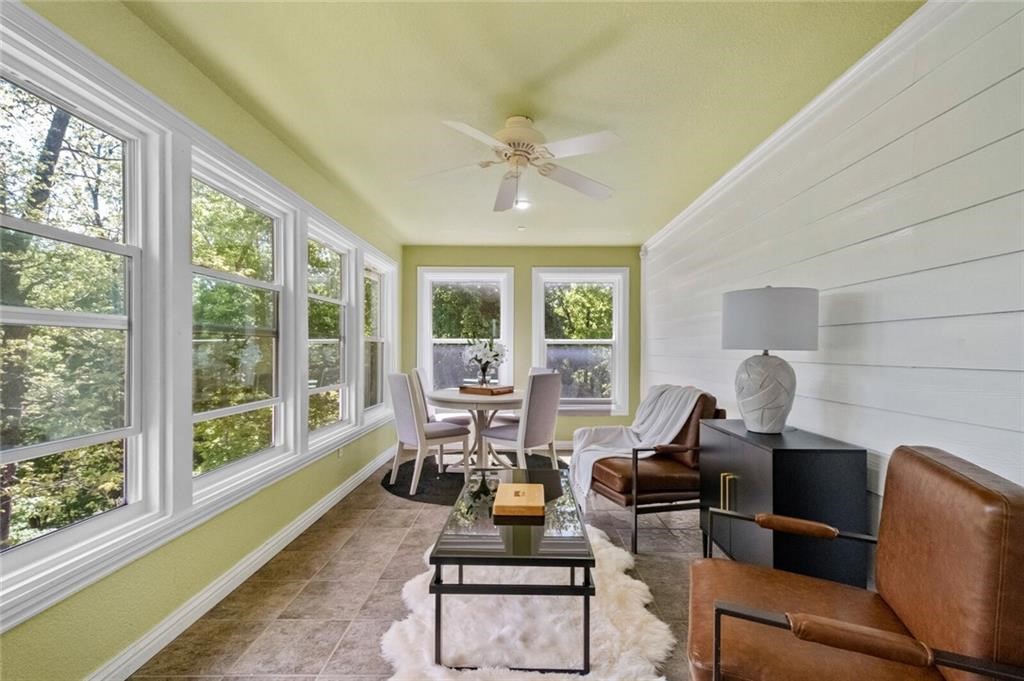 16-19-29-RURAL - Residential