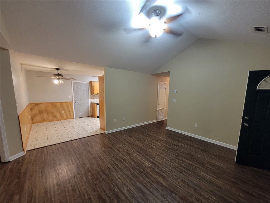 WINDWOOD MEADOWS - Residential