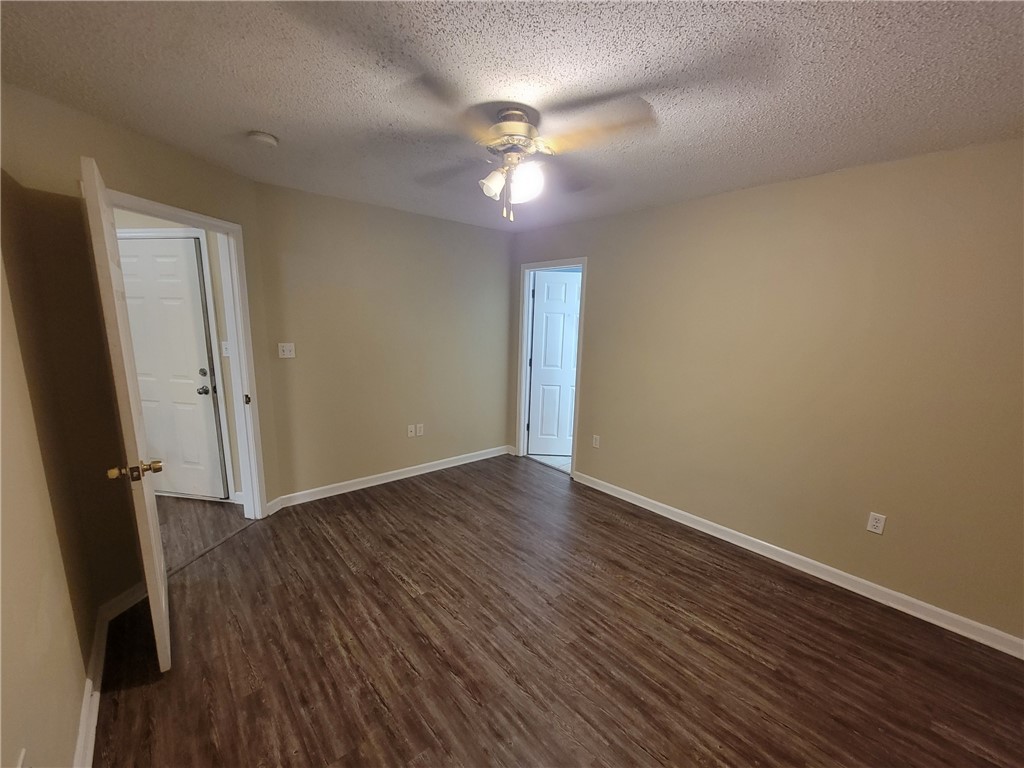 WINDWOOD MEADOWS - Residential