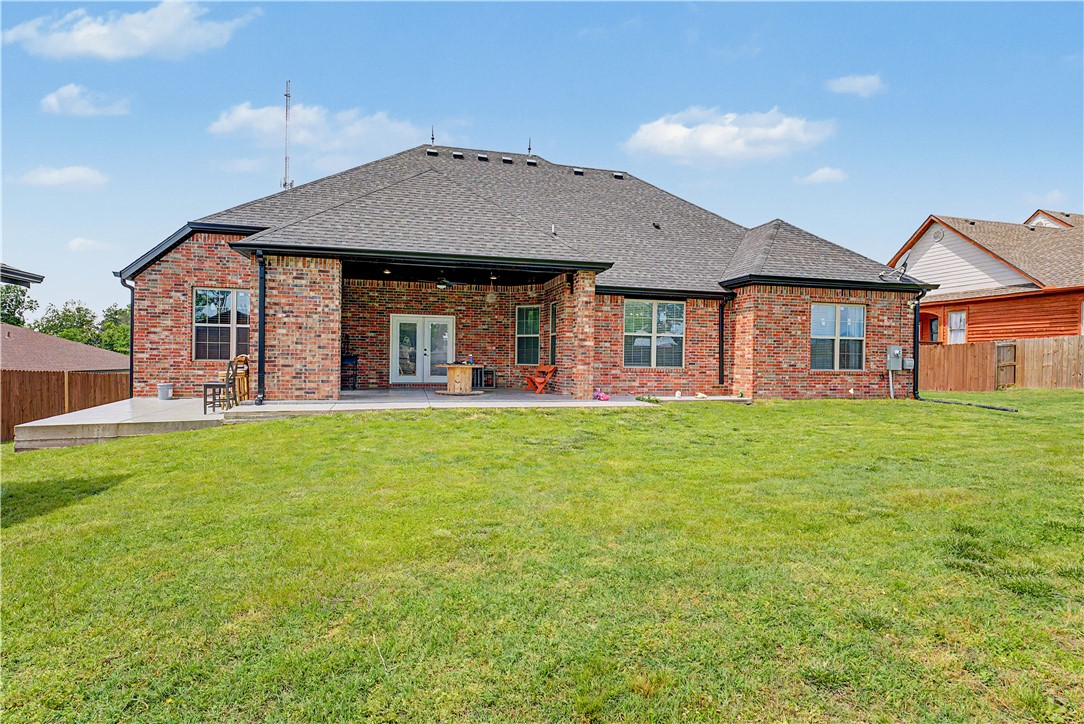 Roman Acres Rogers - Residential