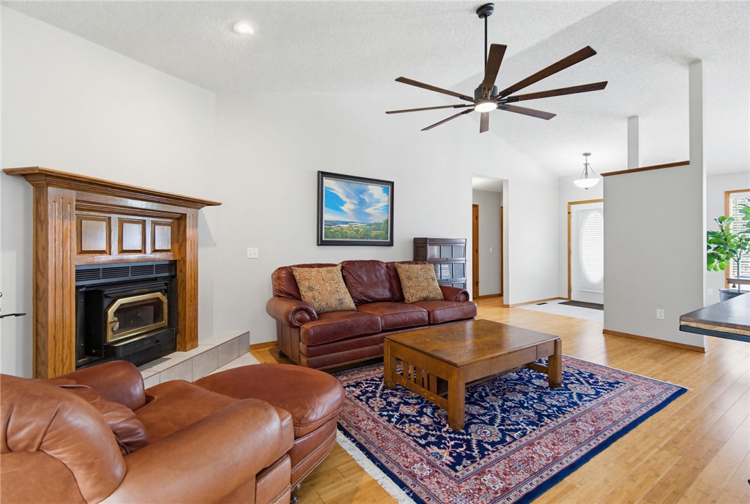 ETTINGTON SUB-BVV - Residential