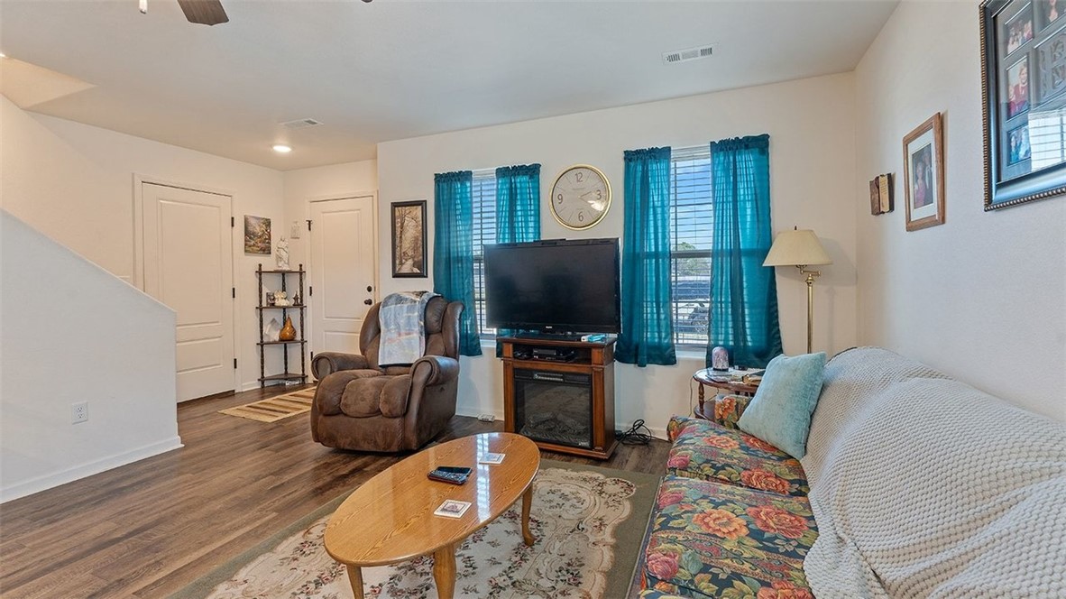 Stone Crest Sub Gravette - Residential