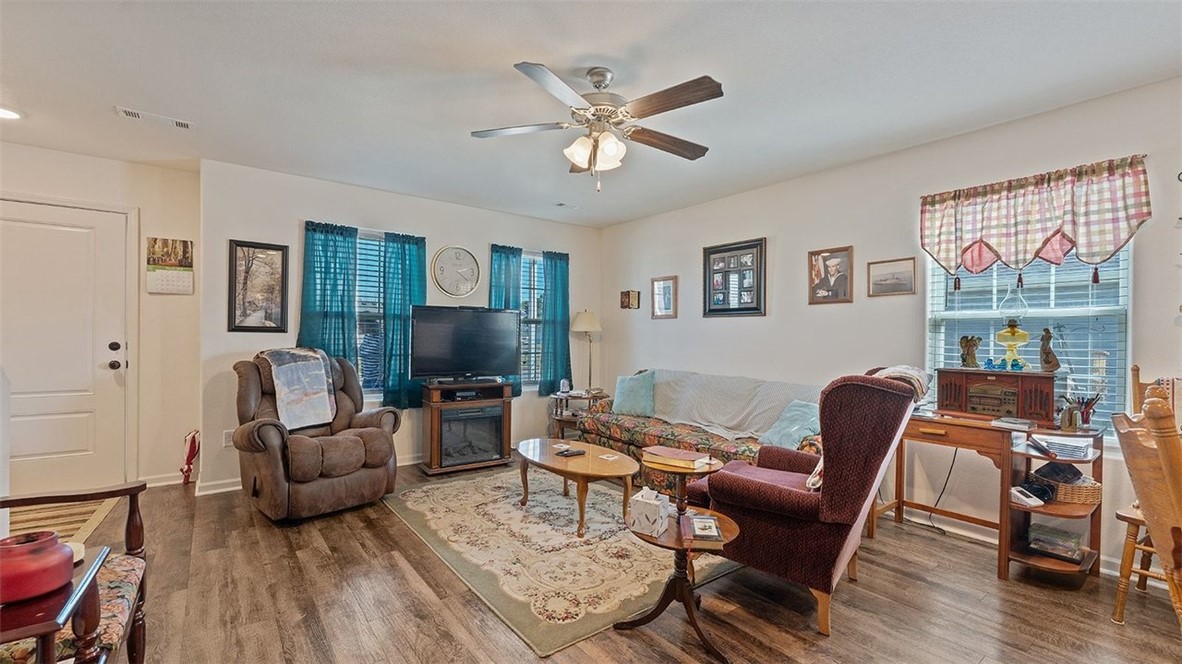 Stone Crest Sub Gravette - Residential