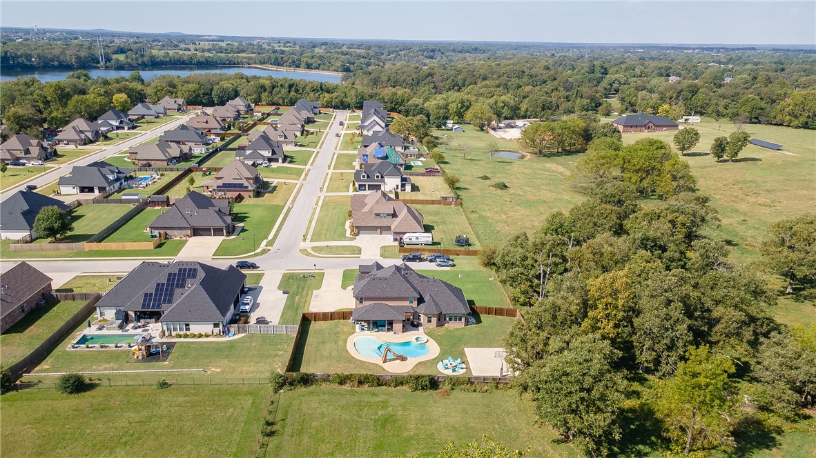 Elmdale Lake Estates - Residential