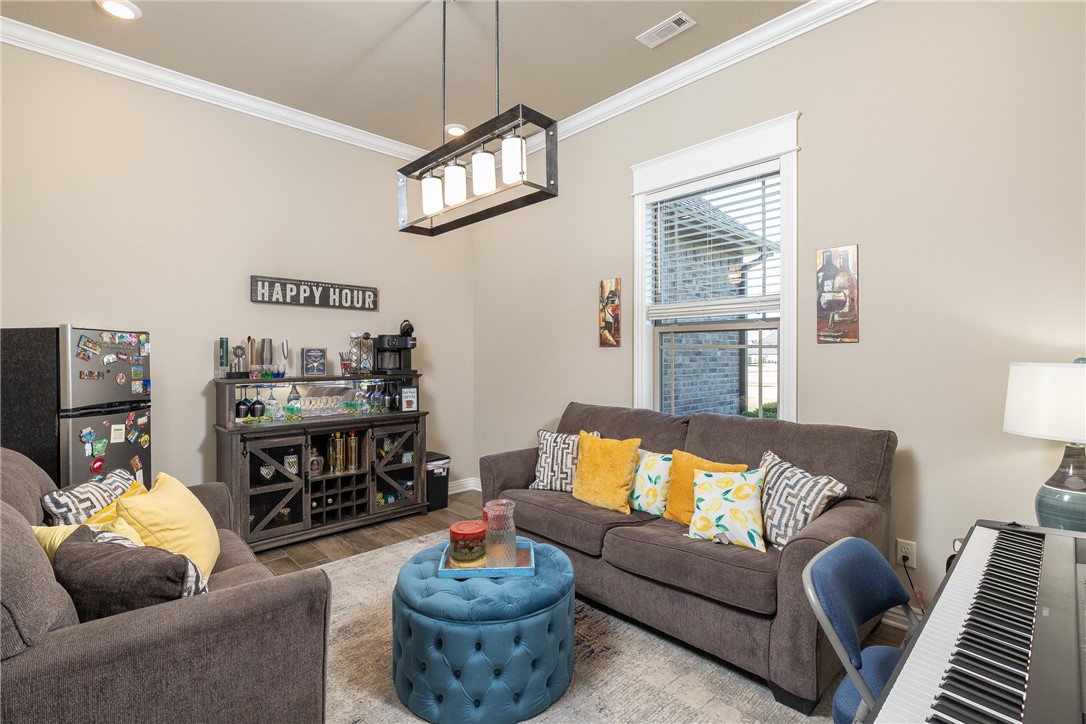 Elmdale Lake Estates - Residential