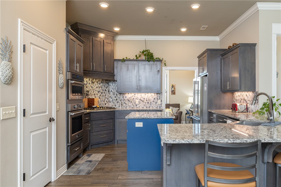 Elmdale Lake Estates - Residential