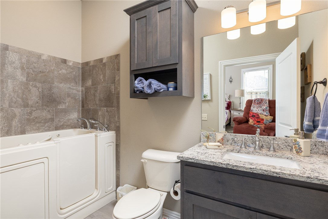 Elmdale Lake Estates - Residential