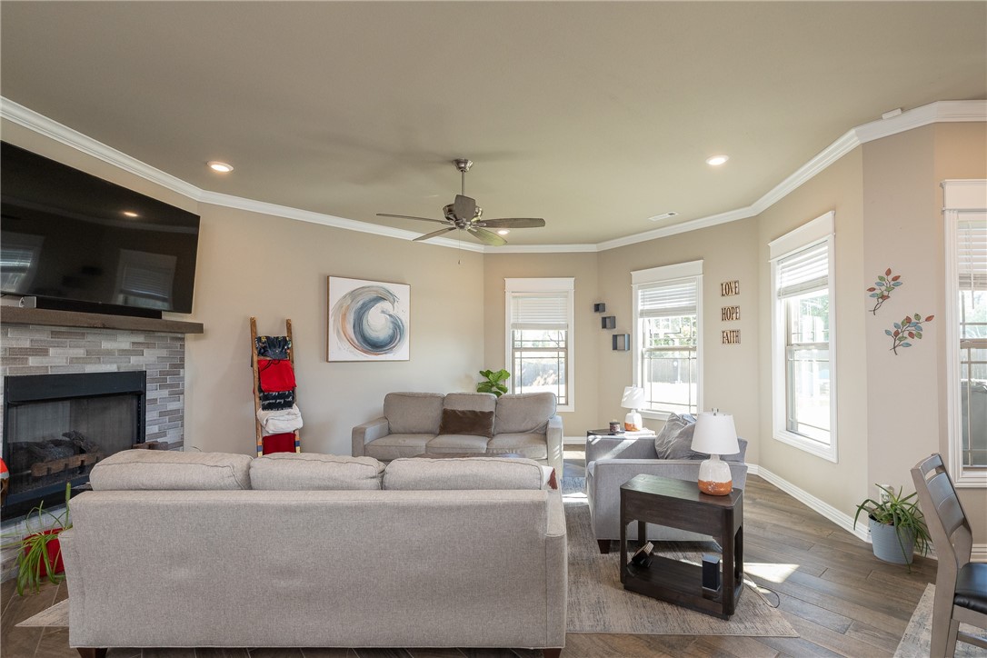 Elmdale Lake Estates - Residential