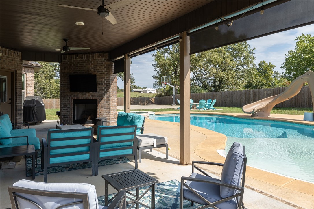 Elmdale Lake Estates - Residential