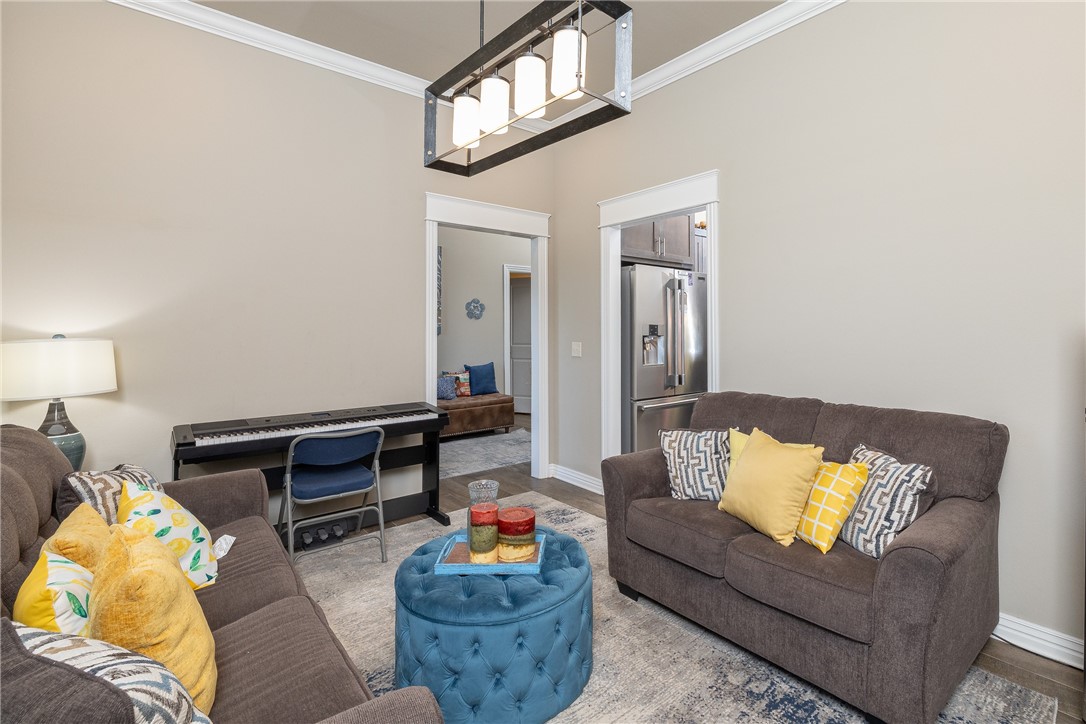 Elmdale Lake Estates - Residential