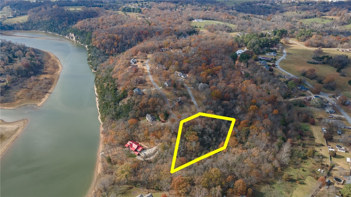 Village Estates - Land