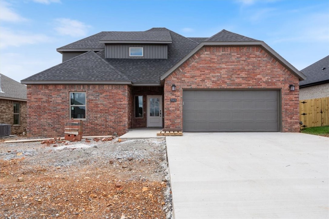 Welcome to your family home in Walnut Grove Estates. This upcoming Bentonville subdivision is located just minutes from Vaughn Elementary, the airport, groceries, gas, & more. This gorgeous home includes so many upgrades. Granite countertops, custom built cabinets, large kitchen island, built-in wine rack, large closets, split floor plan with 2 bedrooms upstairs, & so much more. ,The master is a true retreat with a soaker tub, custom tile shower with bench, & oversized walk-in closet. Fence, gutters and blinds included in purchase price. Neighborhood pool & other POA amenities coming soon. You don't want to miss out on this one, because it won't last long.