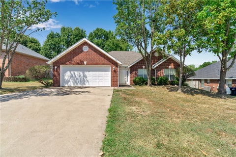 Photo of 4906 Hawthorne Way, Springdale, AR 72762 (MLS # 1360238)