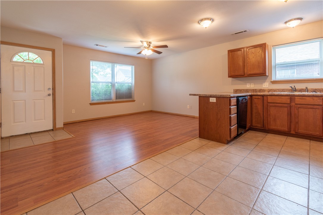 Fallon Heights Ph 2 Siloam Spgs - Residential Lease