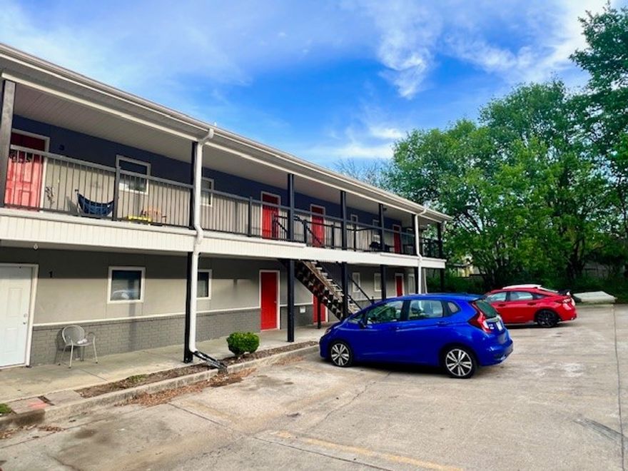 This lovely 3 bedroom, 1 bathroom apartment is located close to the U of A campus, restaurants, shopping, and more! Unit comes with refrigerator, microwave, and oven/range. Tenants are responsible for washer, dryer, electric, and internet/cable expenses. We process applications as we receive and once an application is approved, we reach out for deposit. Deposit secures the unit not the application. Please be aware of scams. Our application process is to be paid online through a secure portal and we do not accept cash, CashApp, Venmo, and/or PayPal. No showings until after June 9