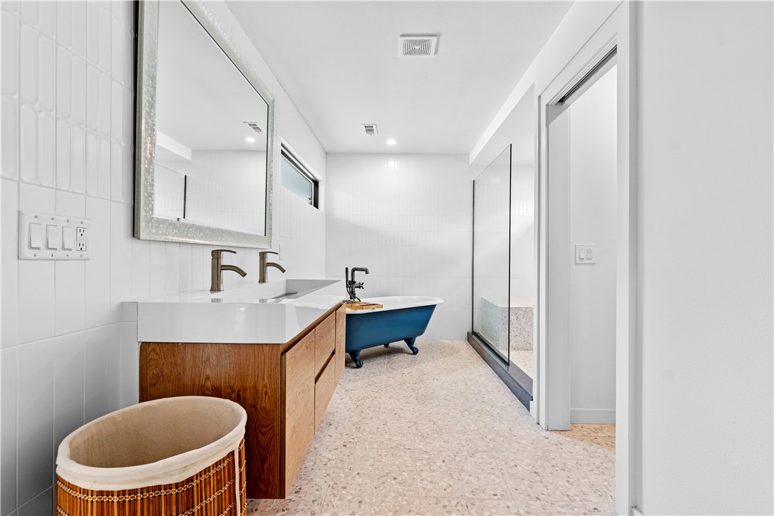 Railroad - Residential