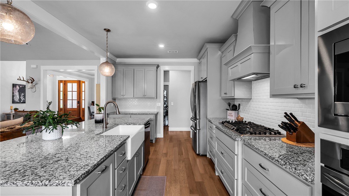 Sugar Creek Residence Cmnty Ph I - Residential