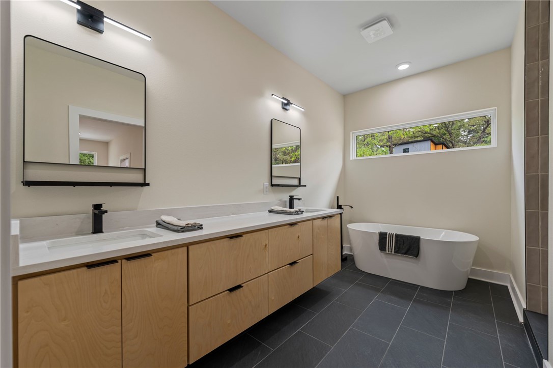 Buckingham SUB-BVV - Residential