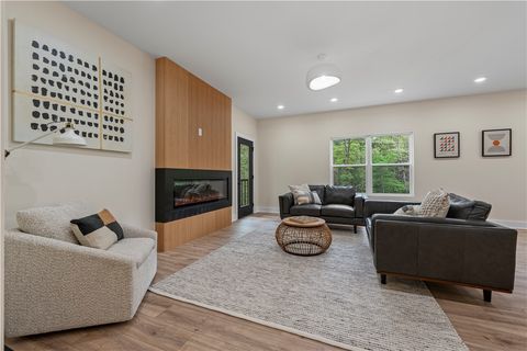 10 Horatio Lane Bella Vista AR 72714