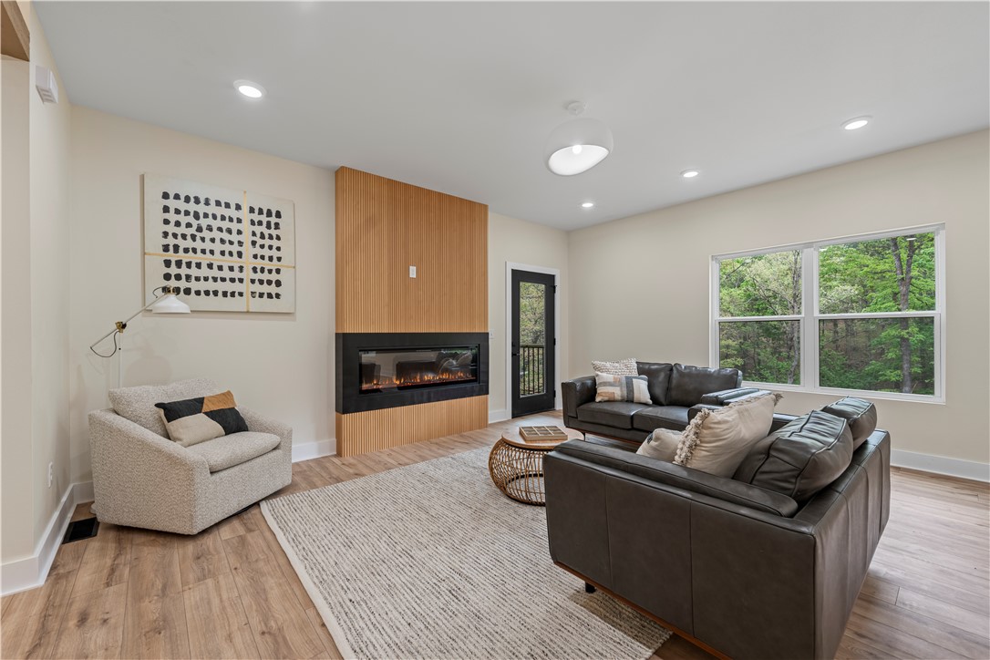 Buckingham SUB-BVV - Residential