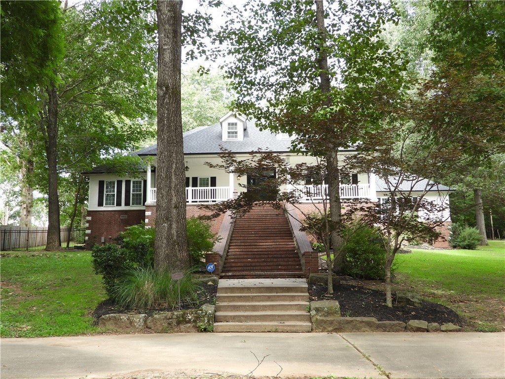Photo 1 of 60 — 19489 Oak Circle, Springdale, AR 72764