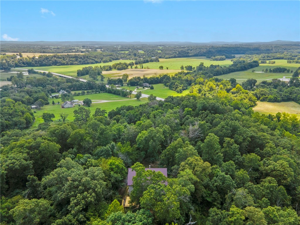 16-17-33-RURAL - Residential