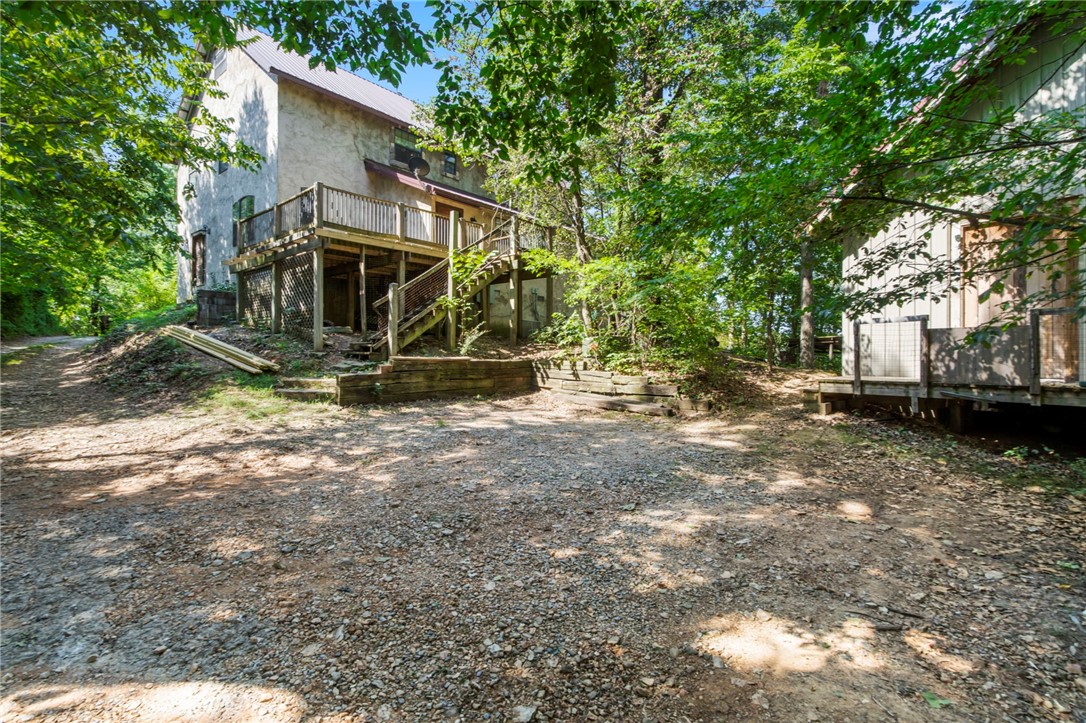16-17-33-RURAL - Residential