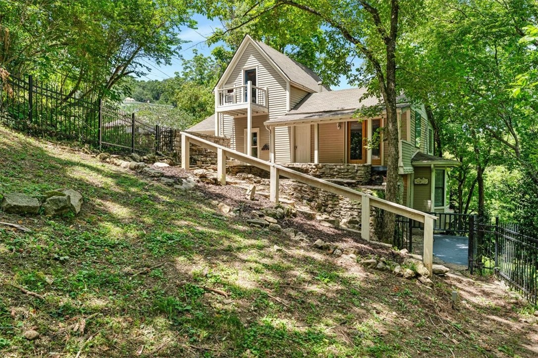 Riley & Armstrong - Residential