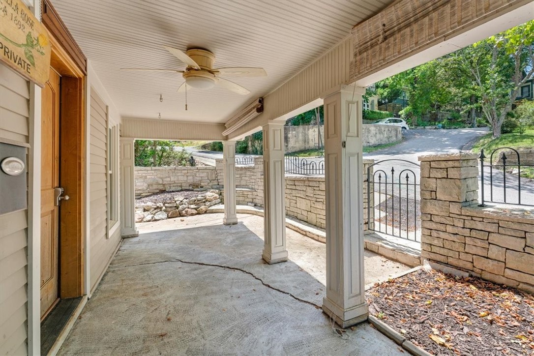 Riley & Armstrong - Residential