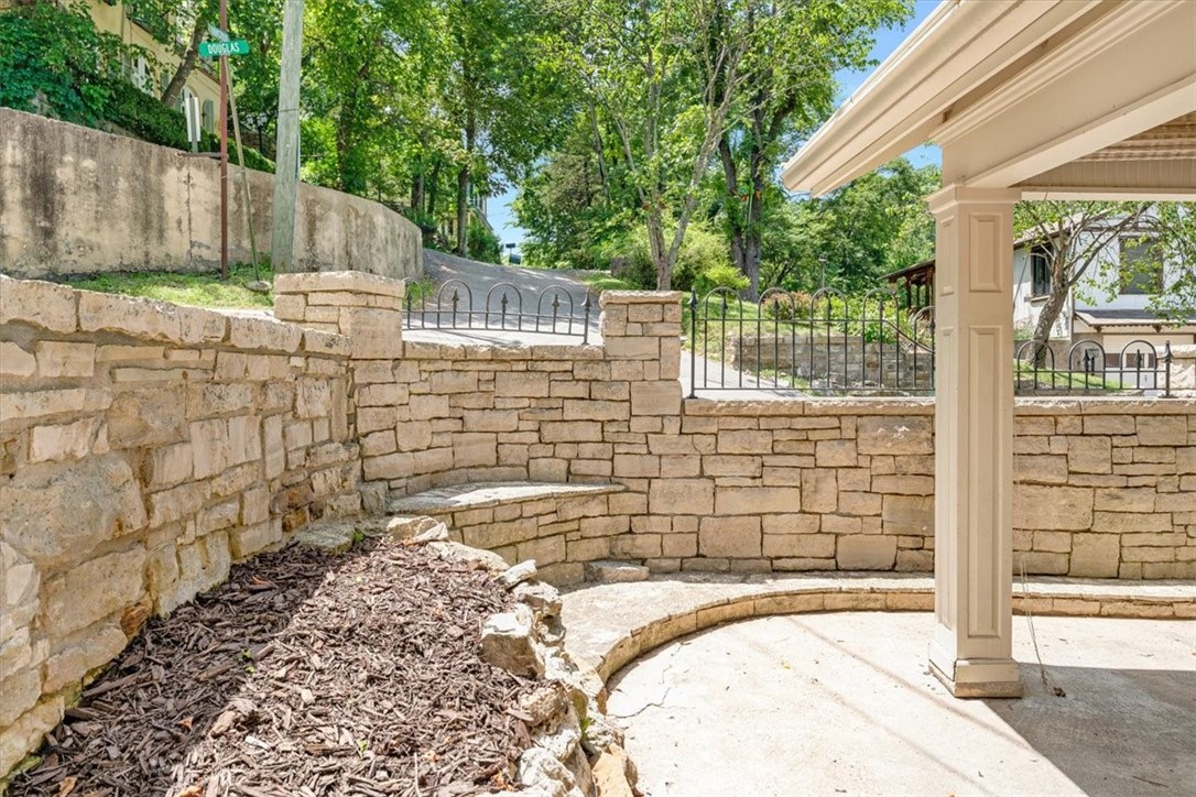 Riley & Armstrong - Residential