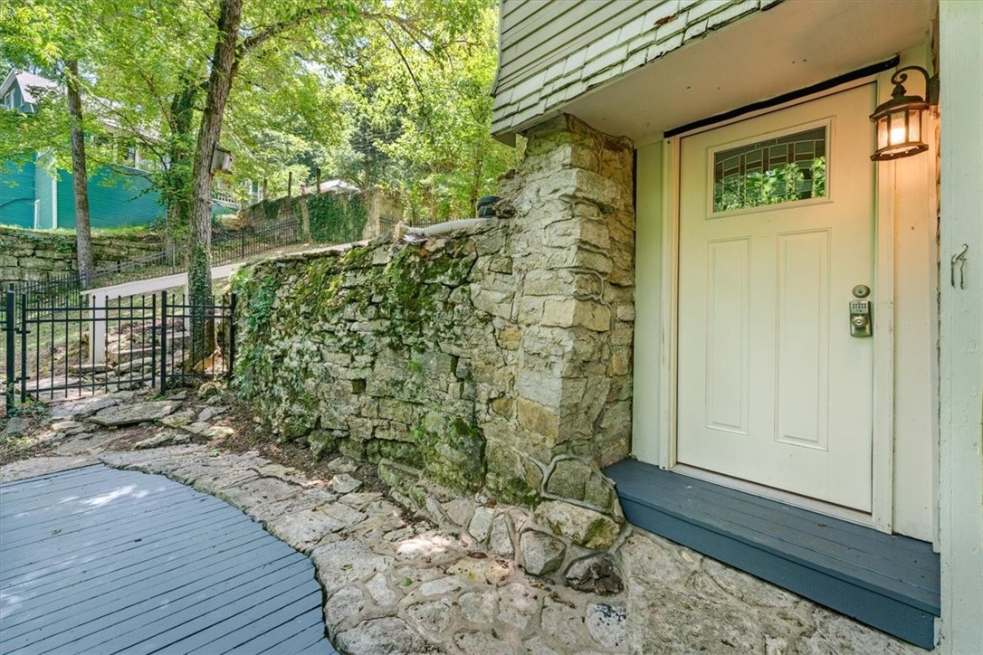 Riley & Armstrong - Residential