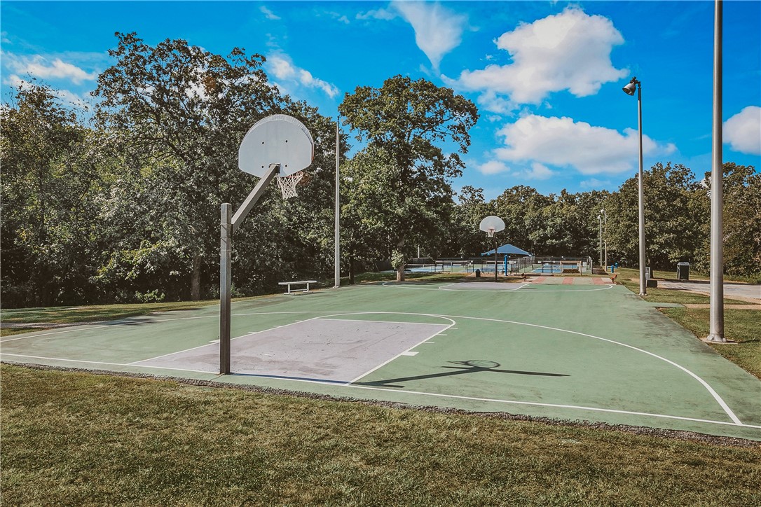 Forest Hills Sub Bvv - Residential