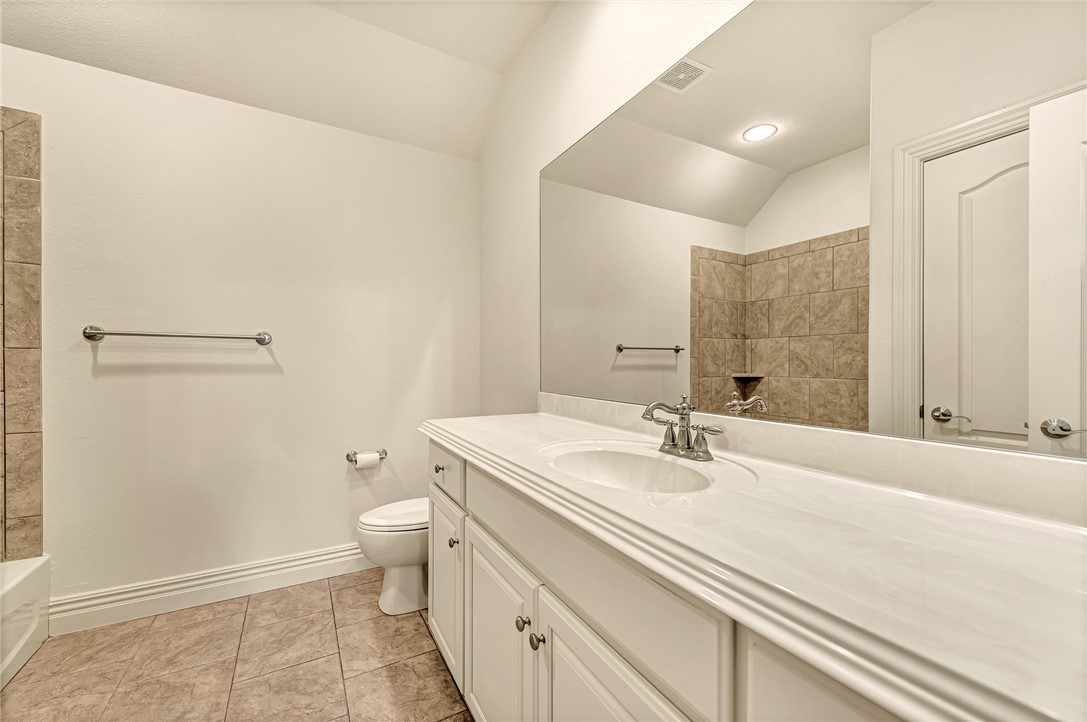 Pinnacle Gardens Sub Rogers - Residential